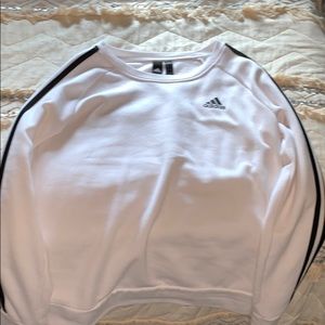 I’m sellling a white adidas pullover